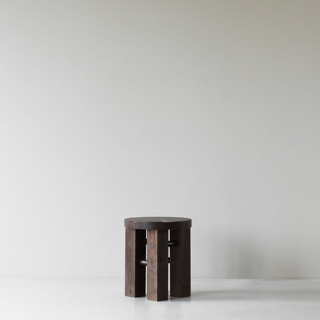 Fyr Stool