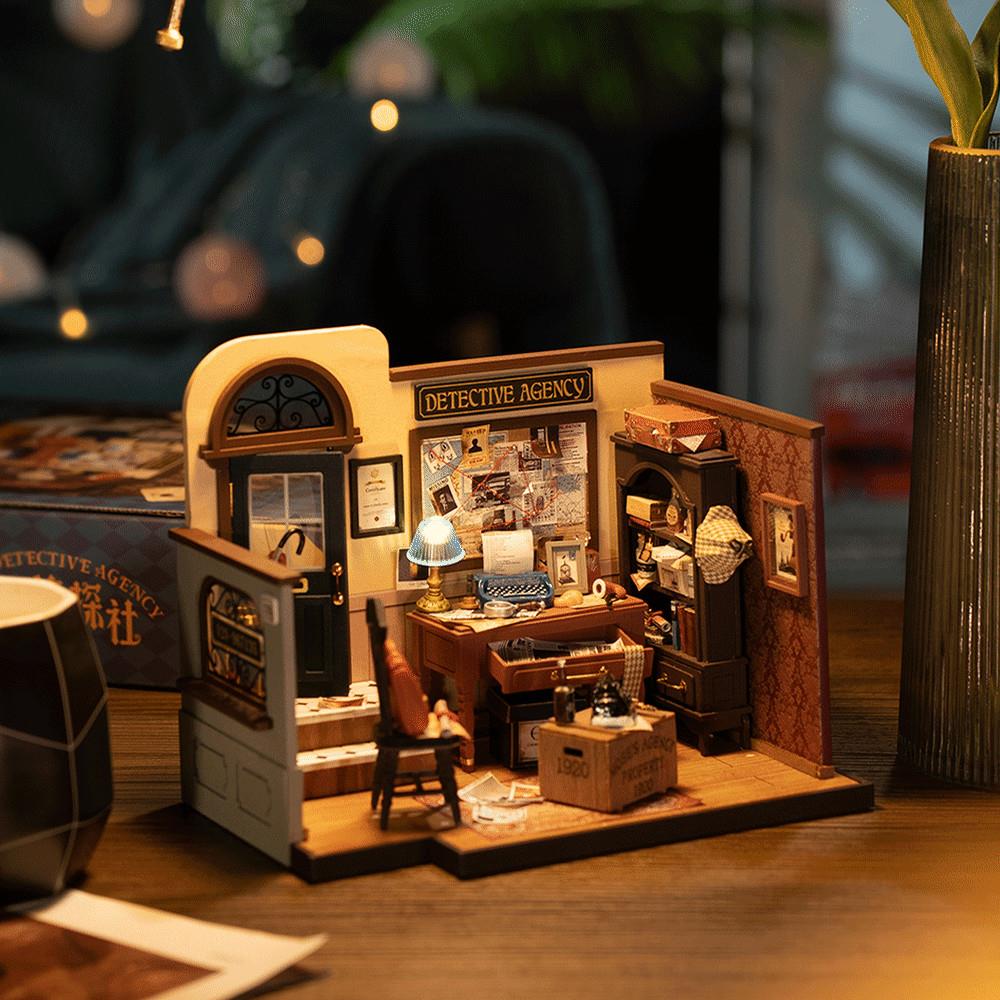 Robotime Rolife DIY Mini Model Kit - Mose's Detective Agency