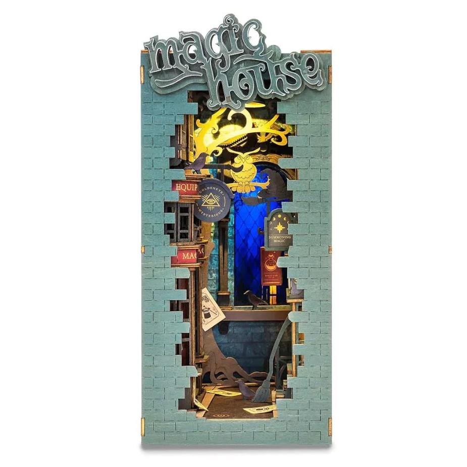 Robotime Rolife DIY Mini Book Nook Kit - Magic House